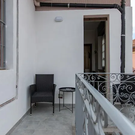 La Dolce Vite Alba (Piedmont)