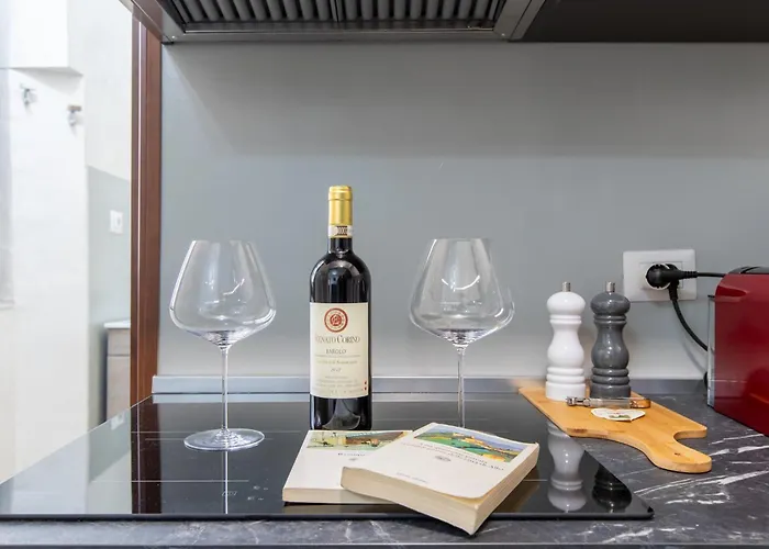 La Dolce Vite Alba (Piedmont)